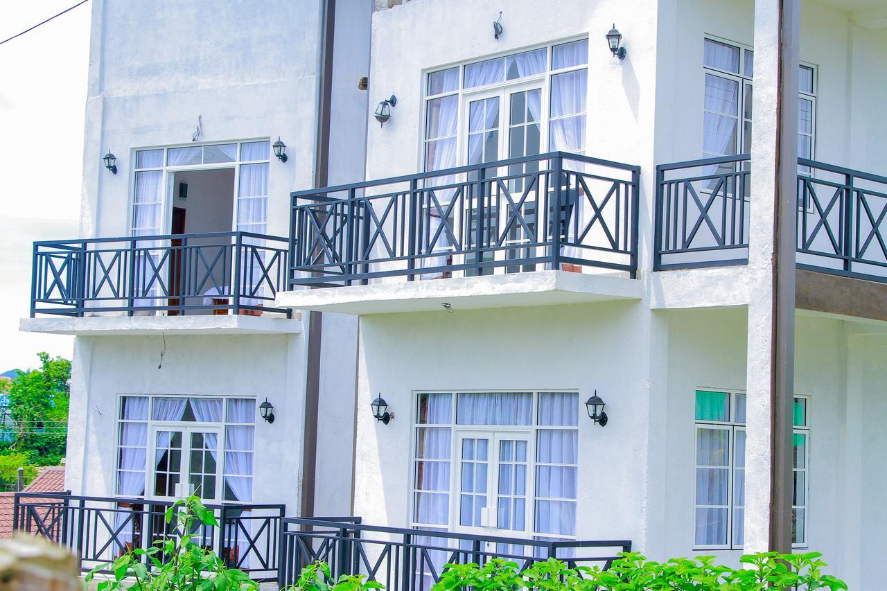 Hotel Ranvil Nuwara Eliya Buitenkant foto