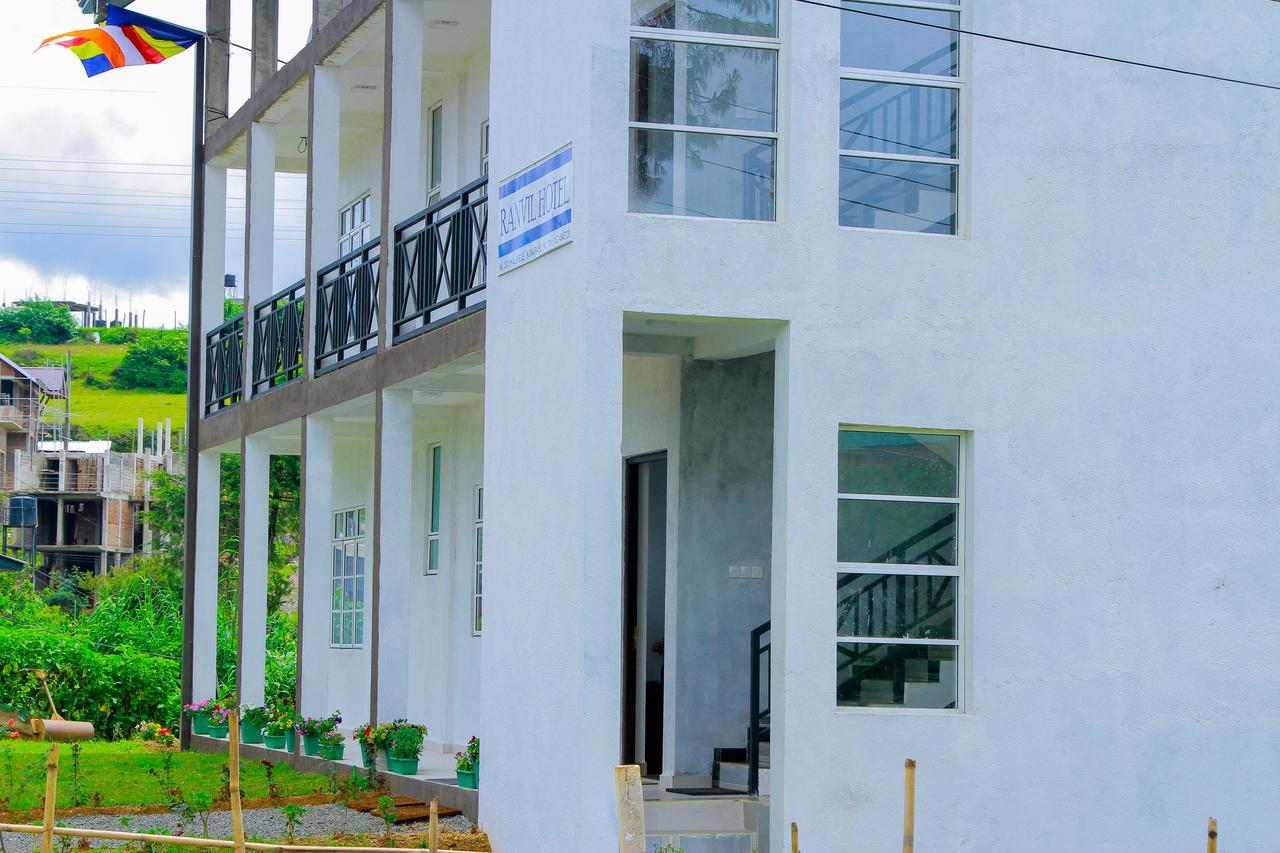 Hotel Ranvil Nuwara Eliya Buitenkant foto