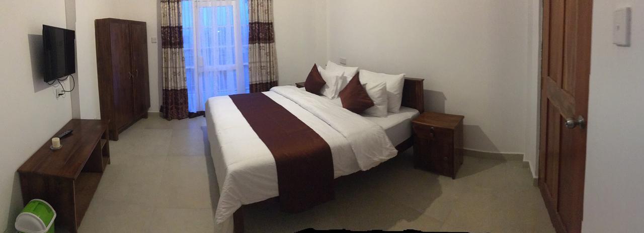 Hotel Ranvil Nuwara Eliya Buitenkant foto