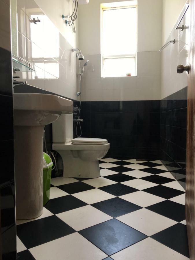 Hotel Ranvil Nuwara Eliya Buitenkant foto