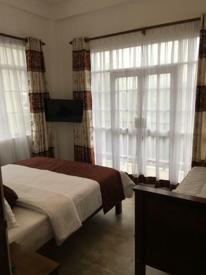 Hotel Ranvil Nuwara Eliya Buitenkant foto