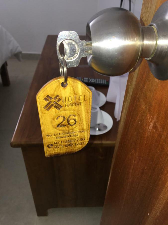 Hotel Ranvil Nuwara Eliya Buitenkant foto