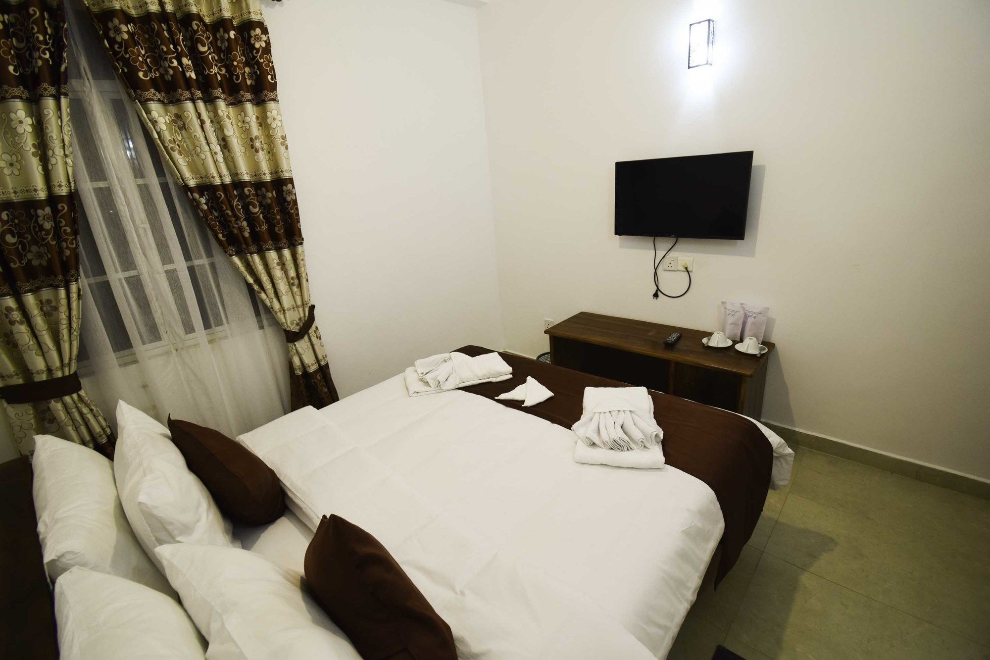 Hotel Ranvil Nuwara Eliya Buitenkant foto